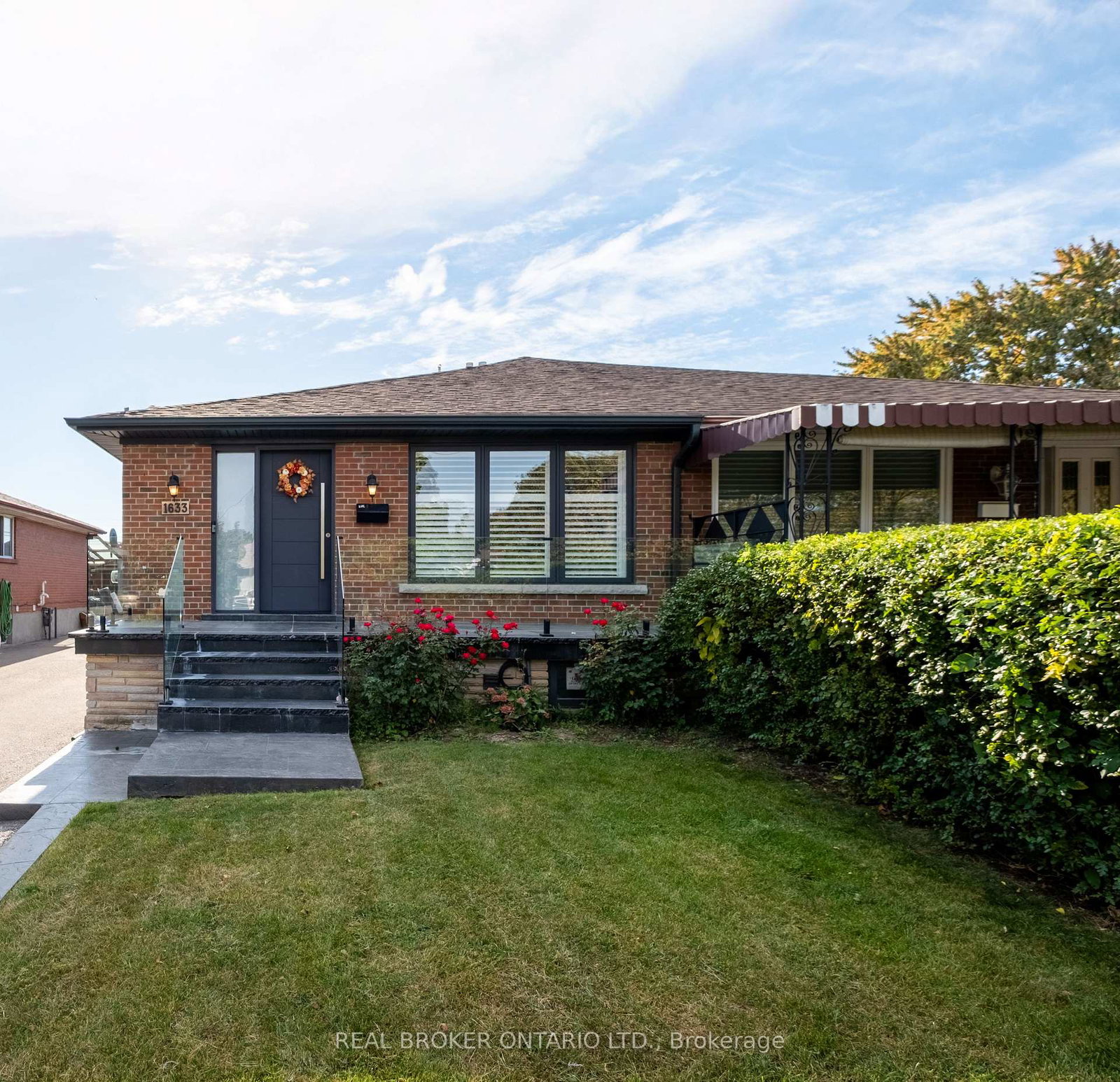 1633-coram-crescent-mississauga-ontario-w13835520