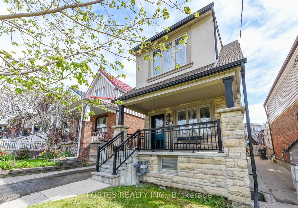 285-gilbert-avenue-toronto-toronto-ontario-w13835704
