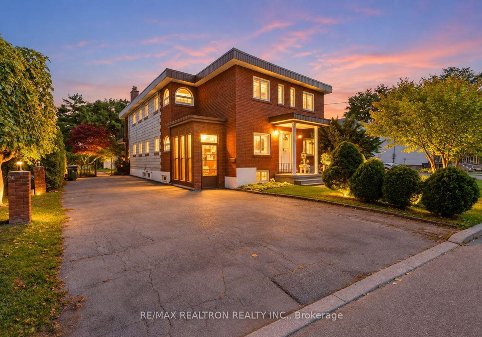 77-chiswick-avenue-toronto-north-york-ontario-w13835770