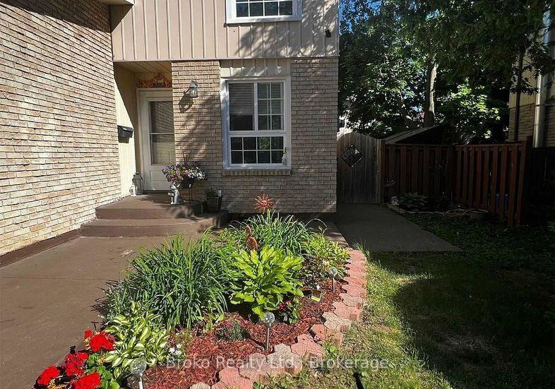 2419-brasilia-circle-mississauga-ontario-w13836036