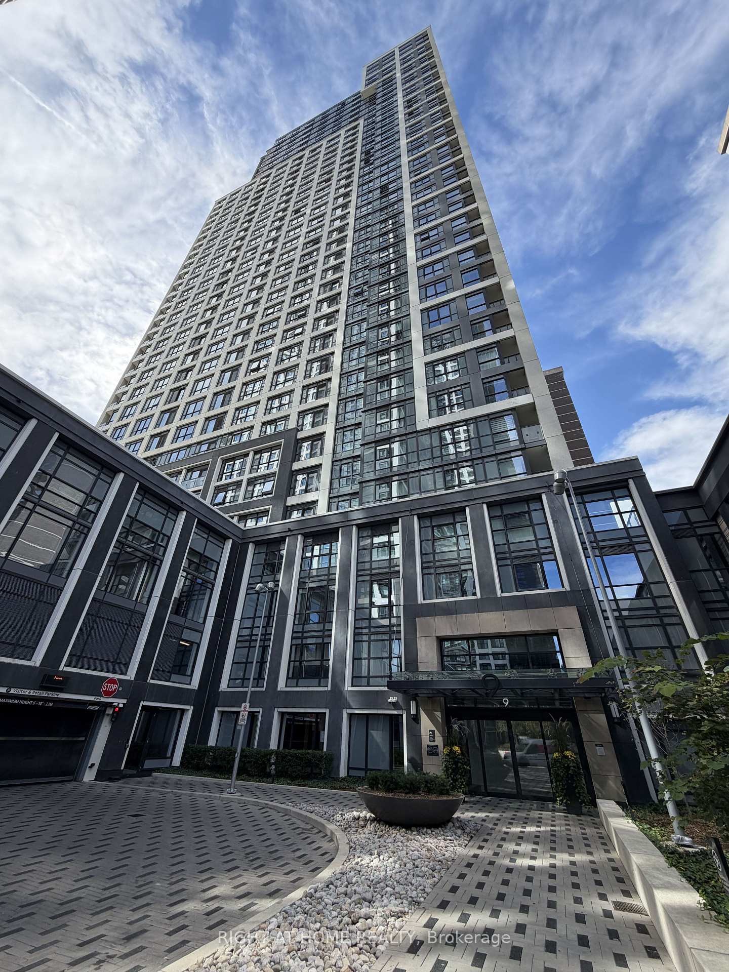 9-mabelle-avenue-toronto-etobicoke-ontario-w13836050