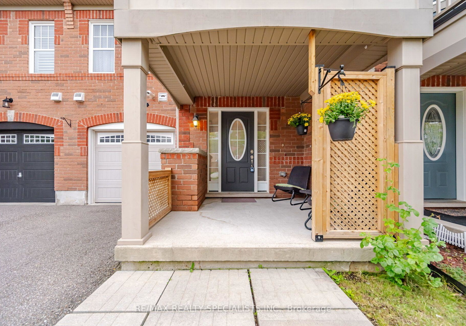 220-mortimer-crescent-milton-ontario-w13836344