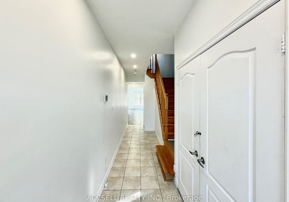 43-banbridge-crescent-brampton-ontario-w13836752