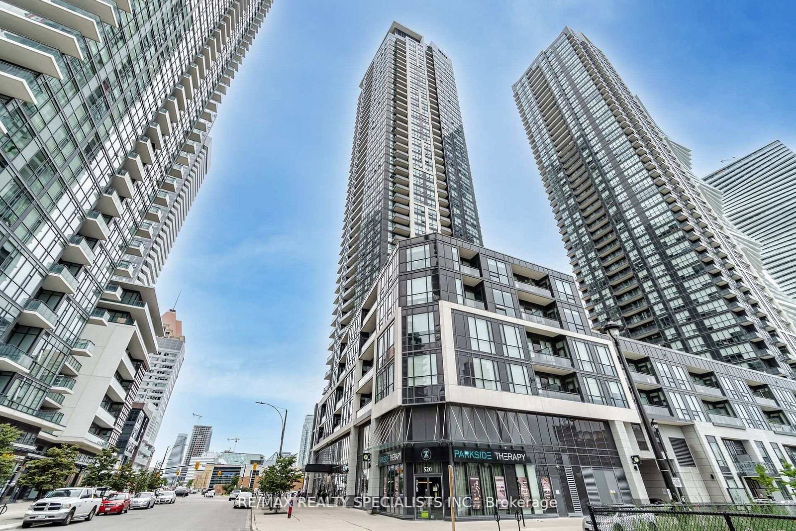 510-curran-place-mississauga-ontario-w13836820