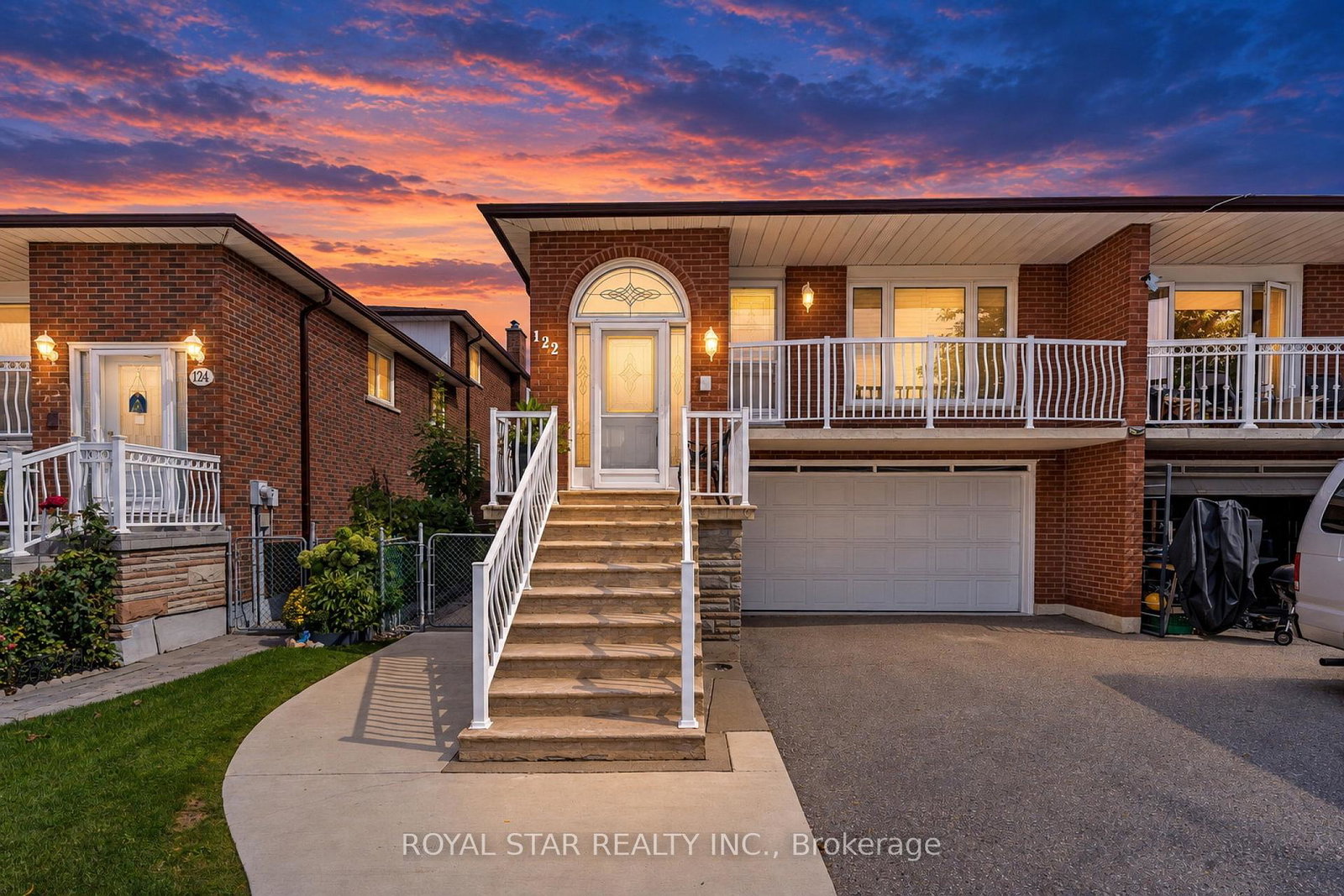 122-sawmill-road-toronto-york-ontario-w13836934