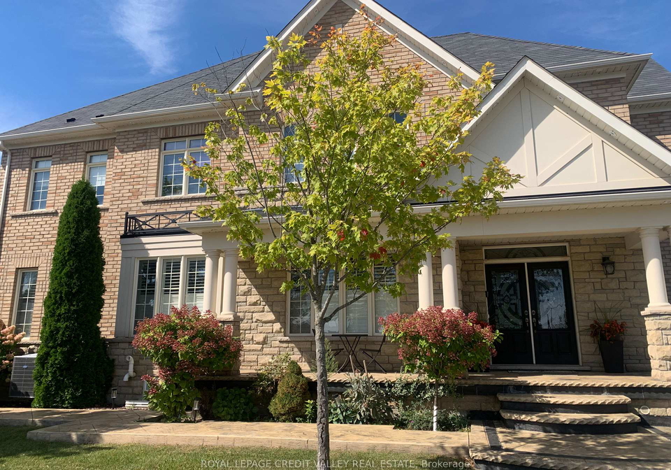 4-bonnie-braes-drive-brampton-ontario-w13837150