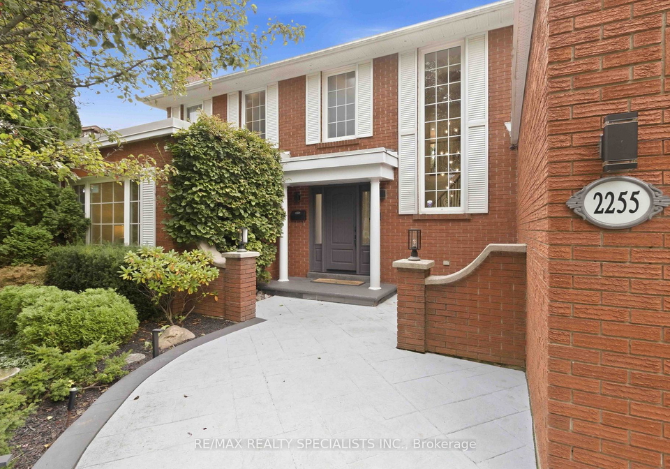2255-prince-john-boulevard-mississauga-ontario-w13837168
