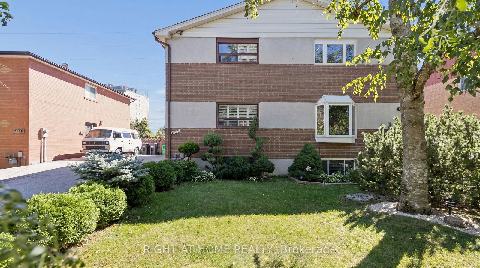 2260-wiseman-court-mississauga-ontario-w13837316