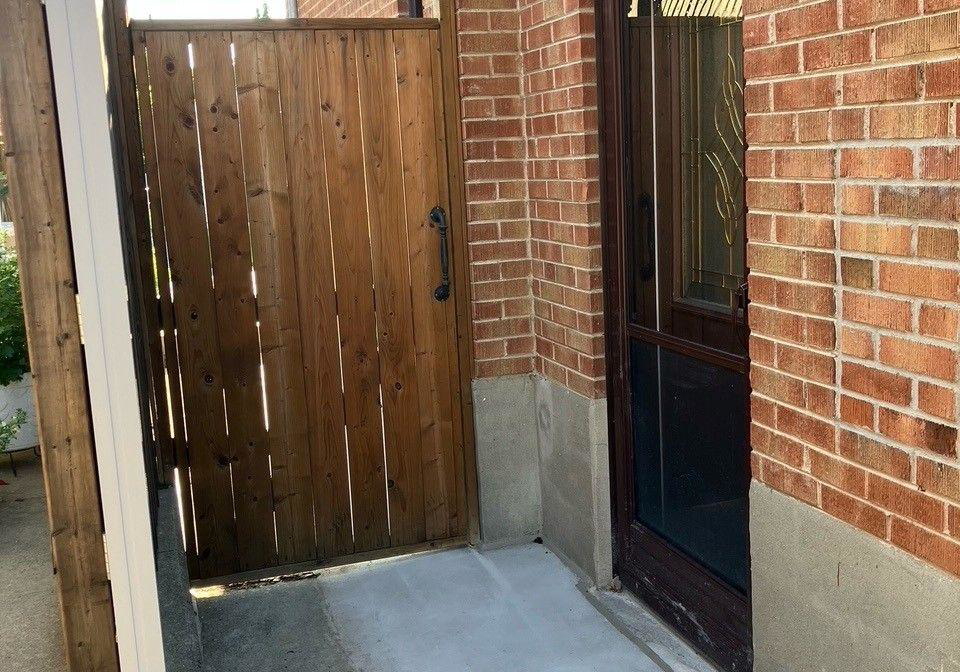 23-sellermar-road-toronto-etobicoke-ontario-w13837376