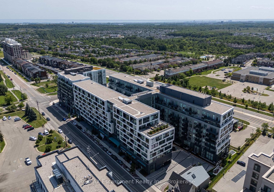 2450-old-bronte-road-oakville-ontario-w13837404