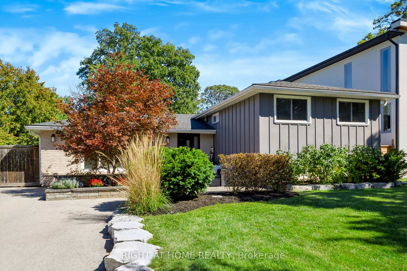 493-forestwood-crescent-burlington-ontario-w13837432