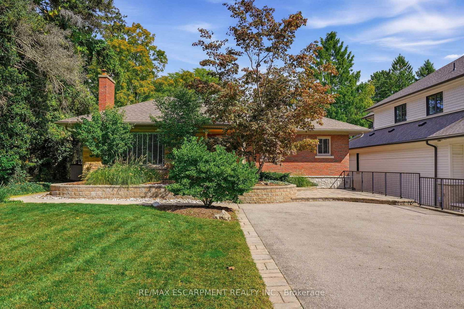 707-king-road-burlington-ontario-w13837446