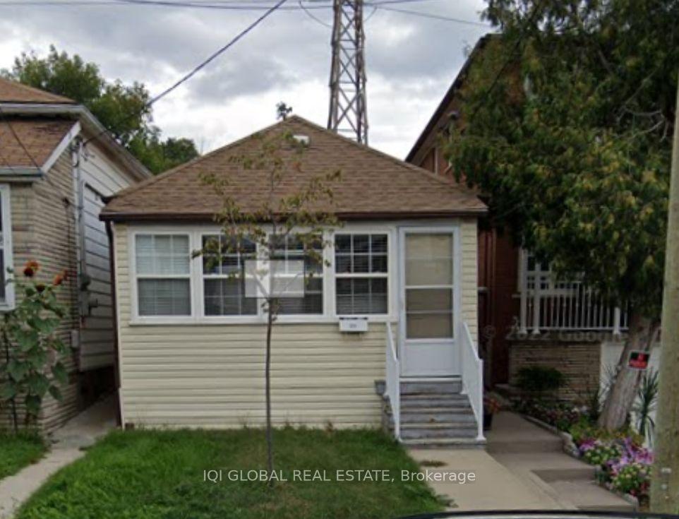 223-prescott-avenue-toronto-toronto-ontario-w13837598