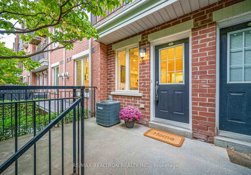 50-joe-shuster-way-toronto-toronto-ontario-w13837622