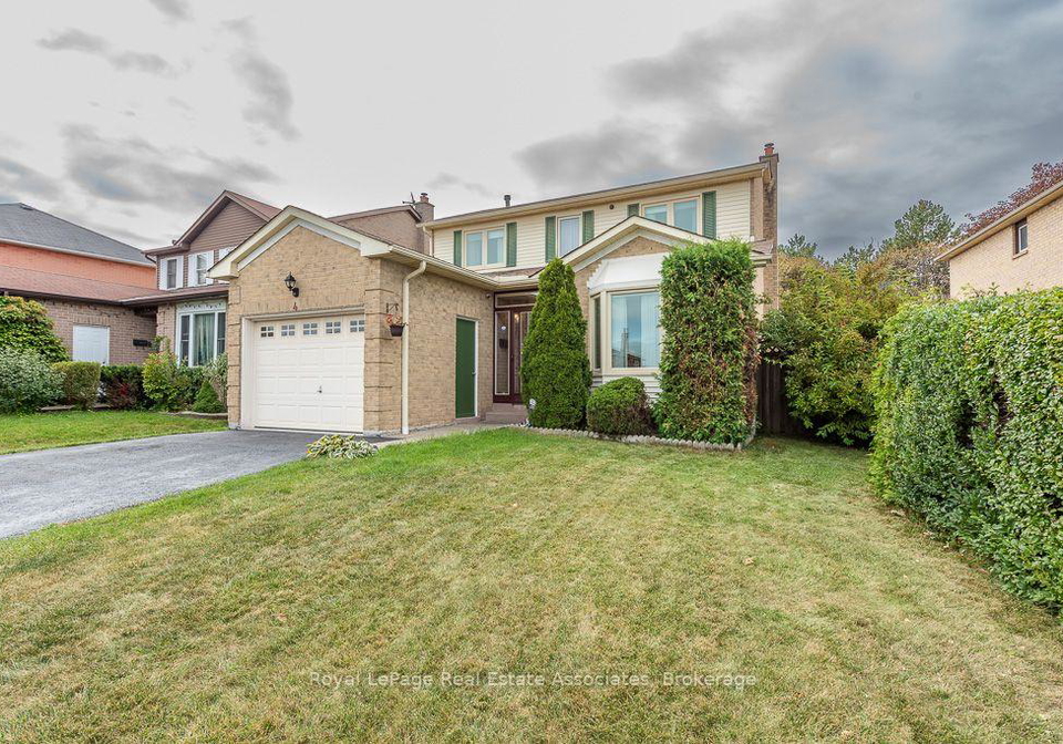 4-nuttall-street-brampton-ontario-w13837706