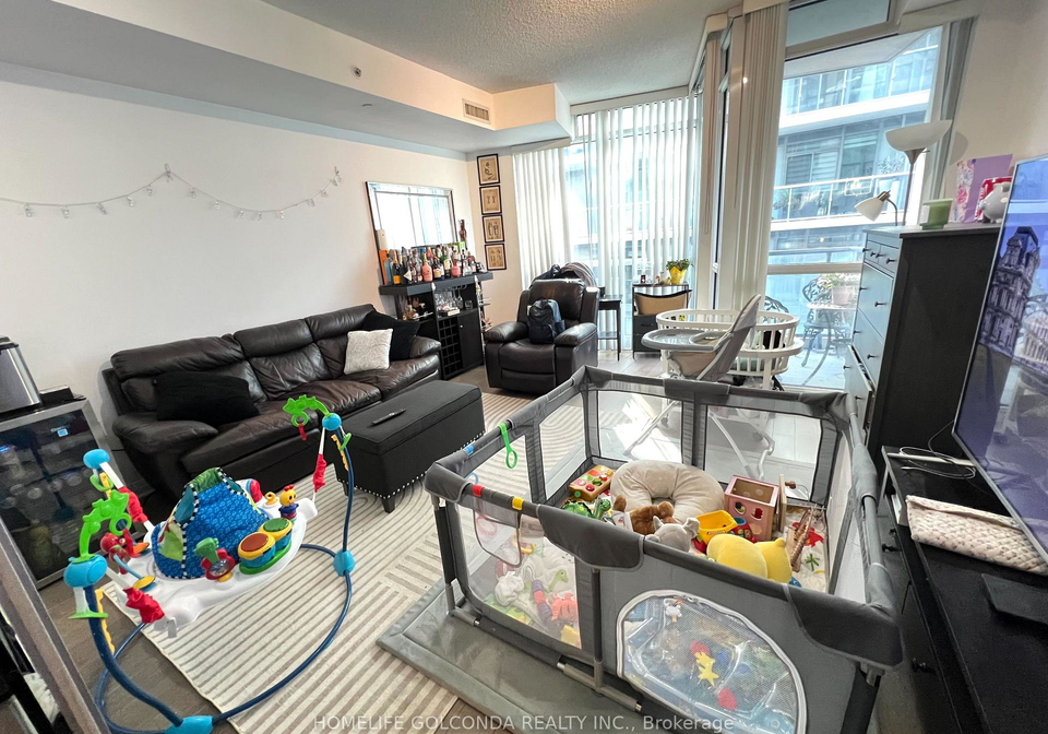 60-annie-craig-drive-toronto-etobicoke-ontario-w13837708