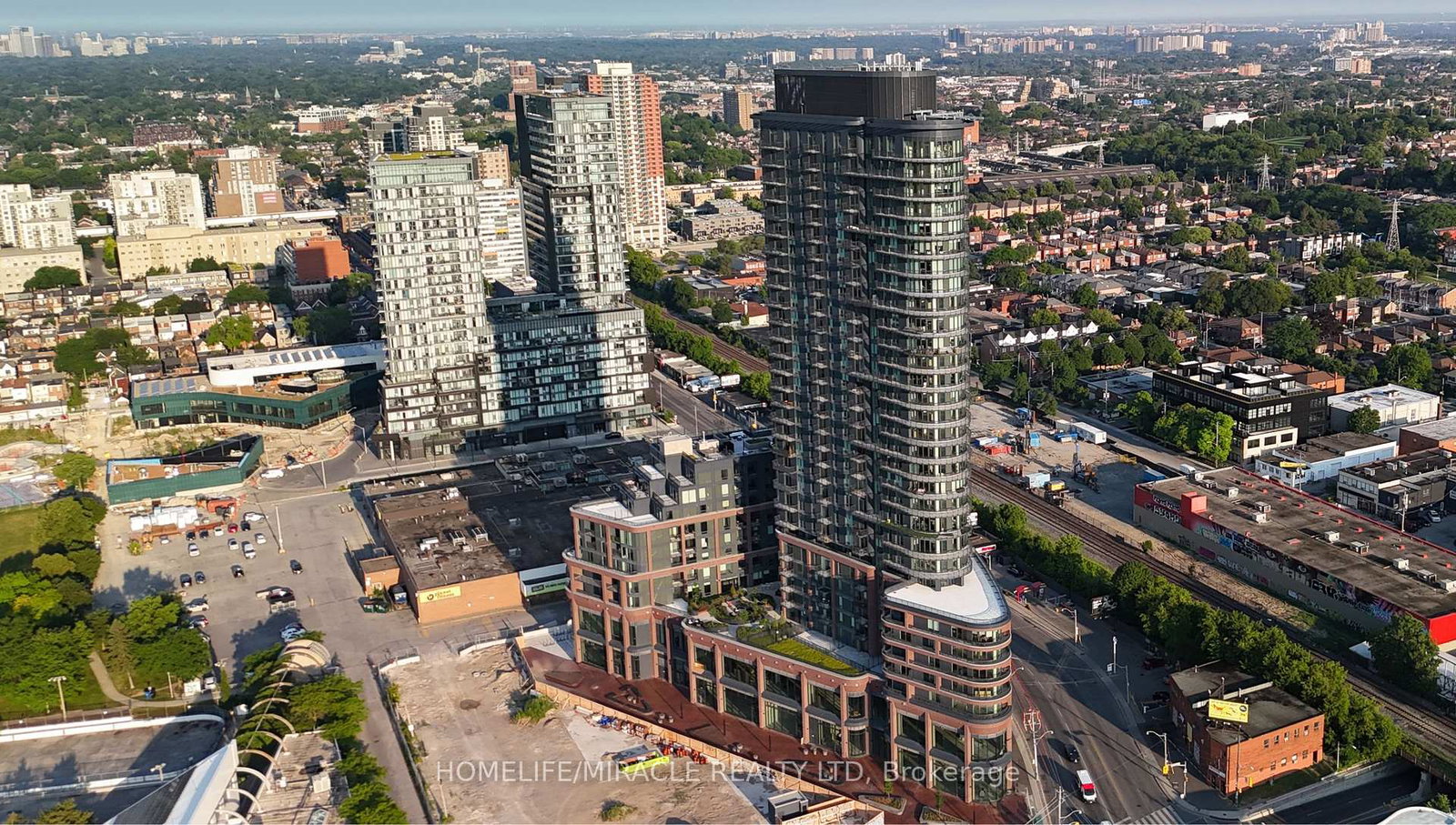 1185-dupont-street-toronto-toronto-ontario-w13837824