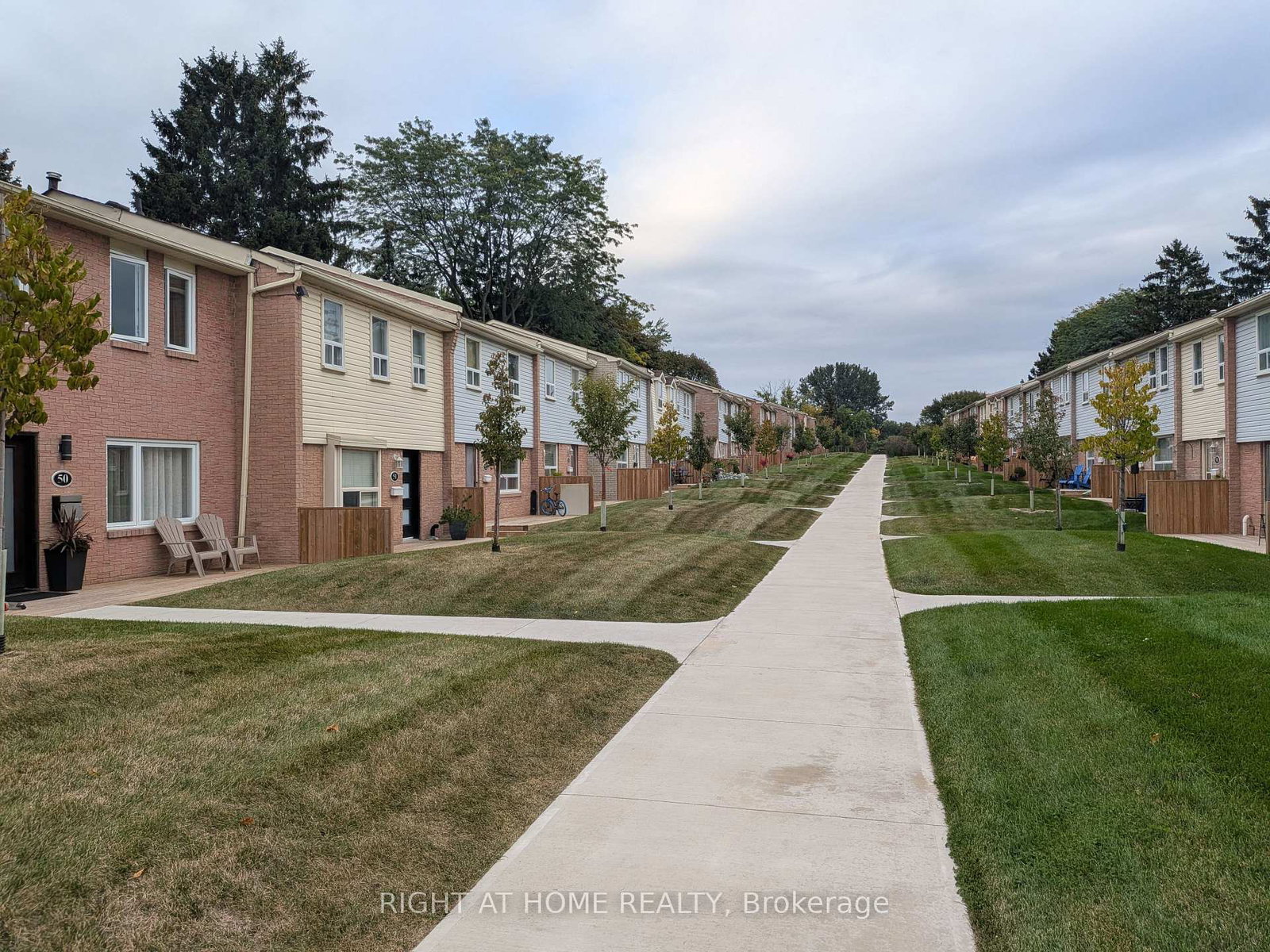 1055-shawnmarr-road-mississauga-ontario-w13837890