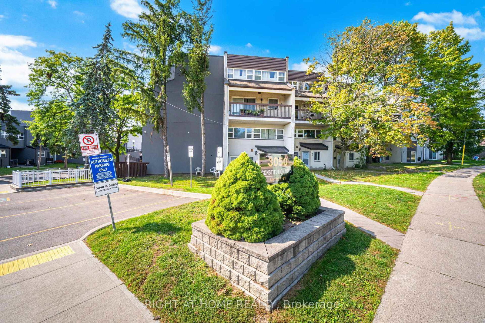 3050-constitution-boulevard-mississauga-ontario-w13837920