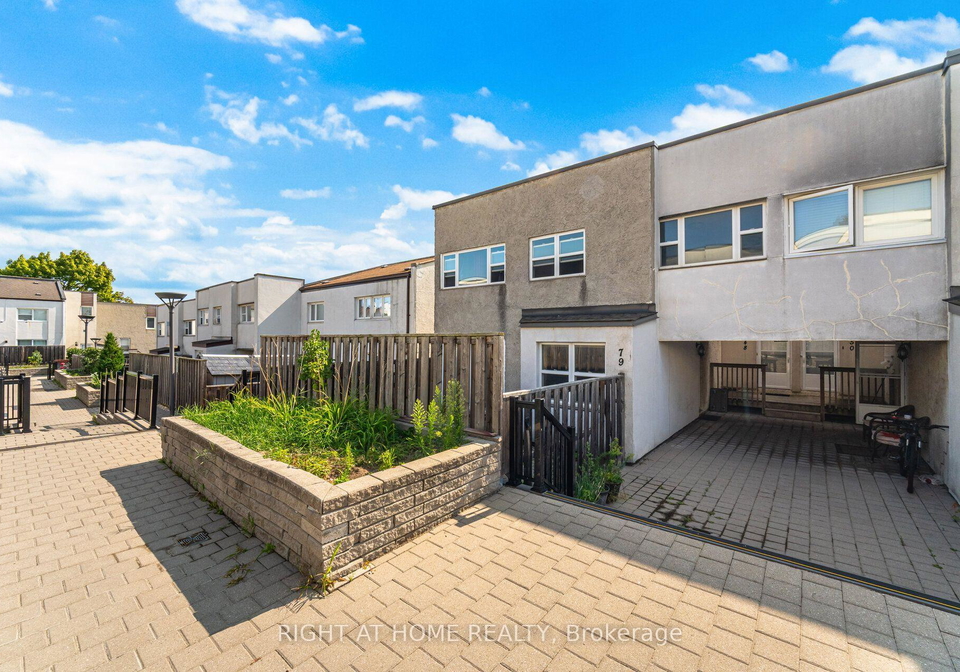 3050-constitution-boulevard-mississauga-ontario-w13837920