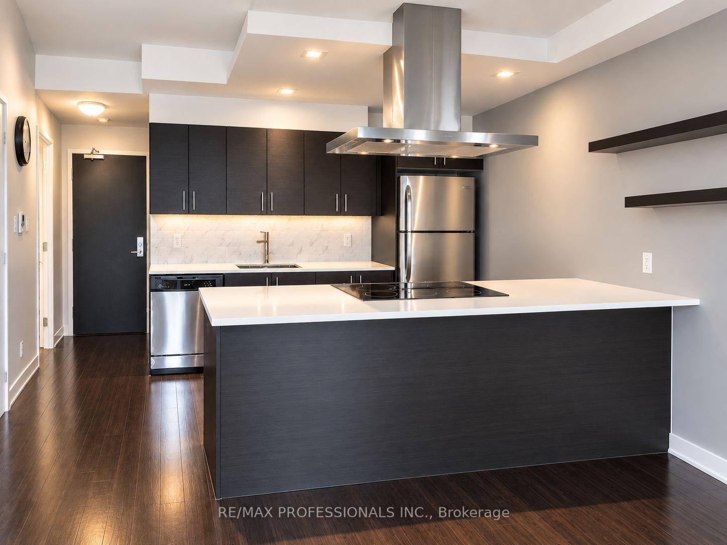 165-legion-road-n-toronto-etobicoke-ontario-w13838174