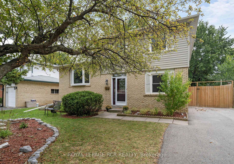 48-esplanade-road-brampton-ontario-w13838550