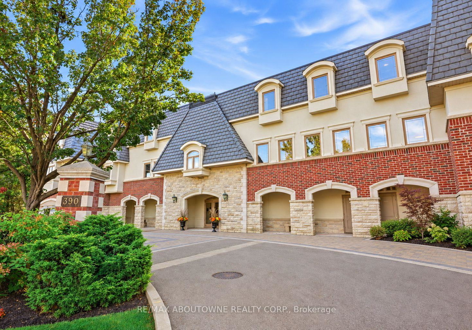390-upper-middle-road-oakville-ontario-w13838648