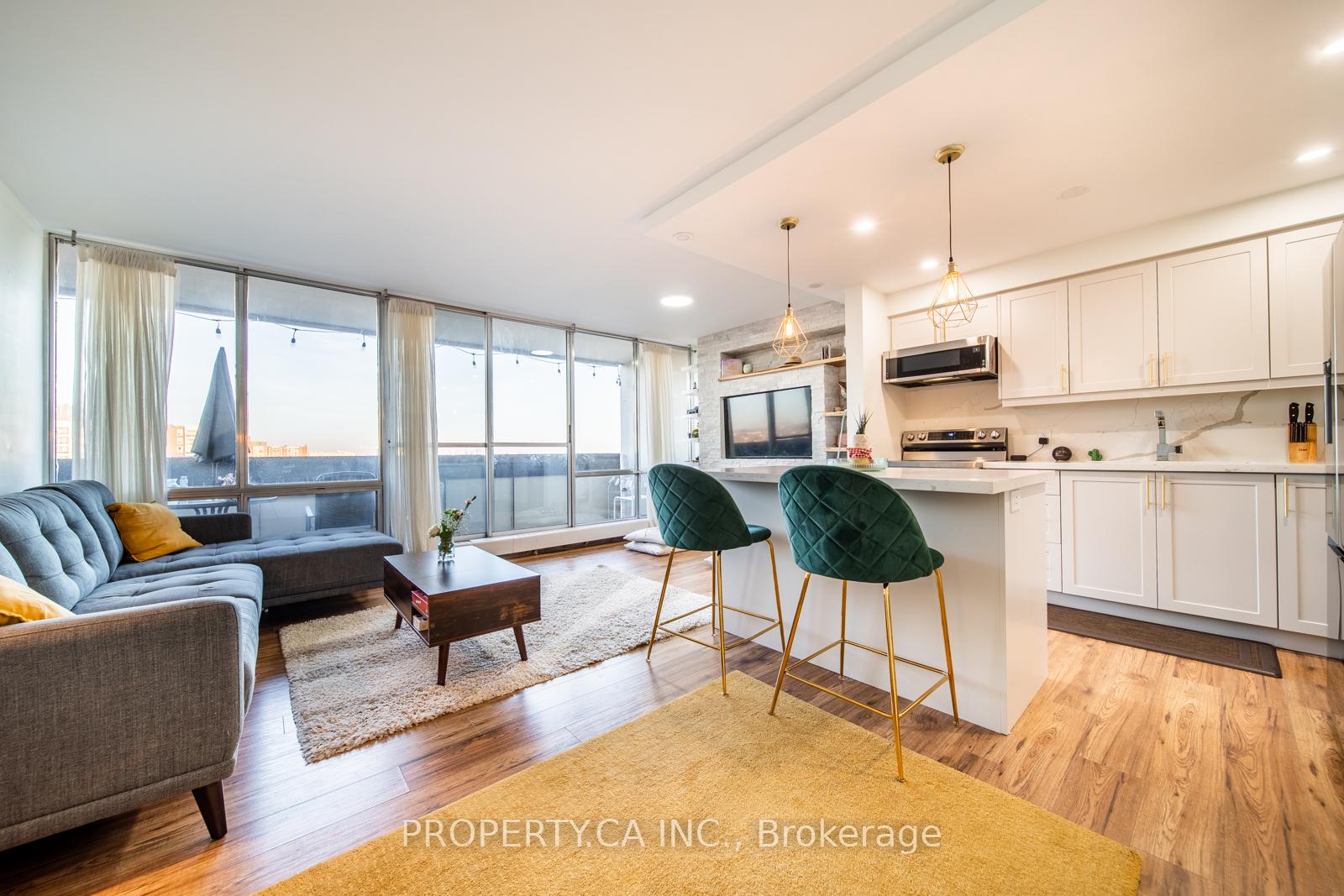 455-sentinel-road-toronto-york-ontario-w13838714