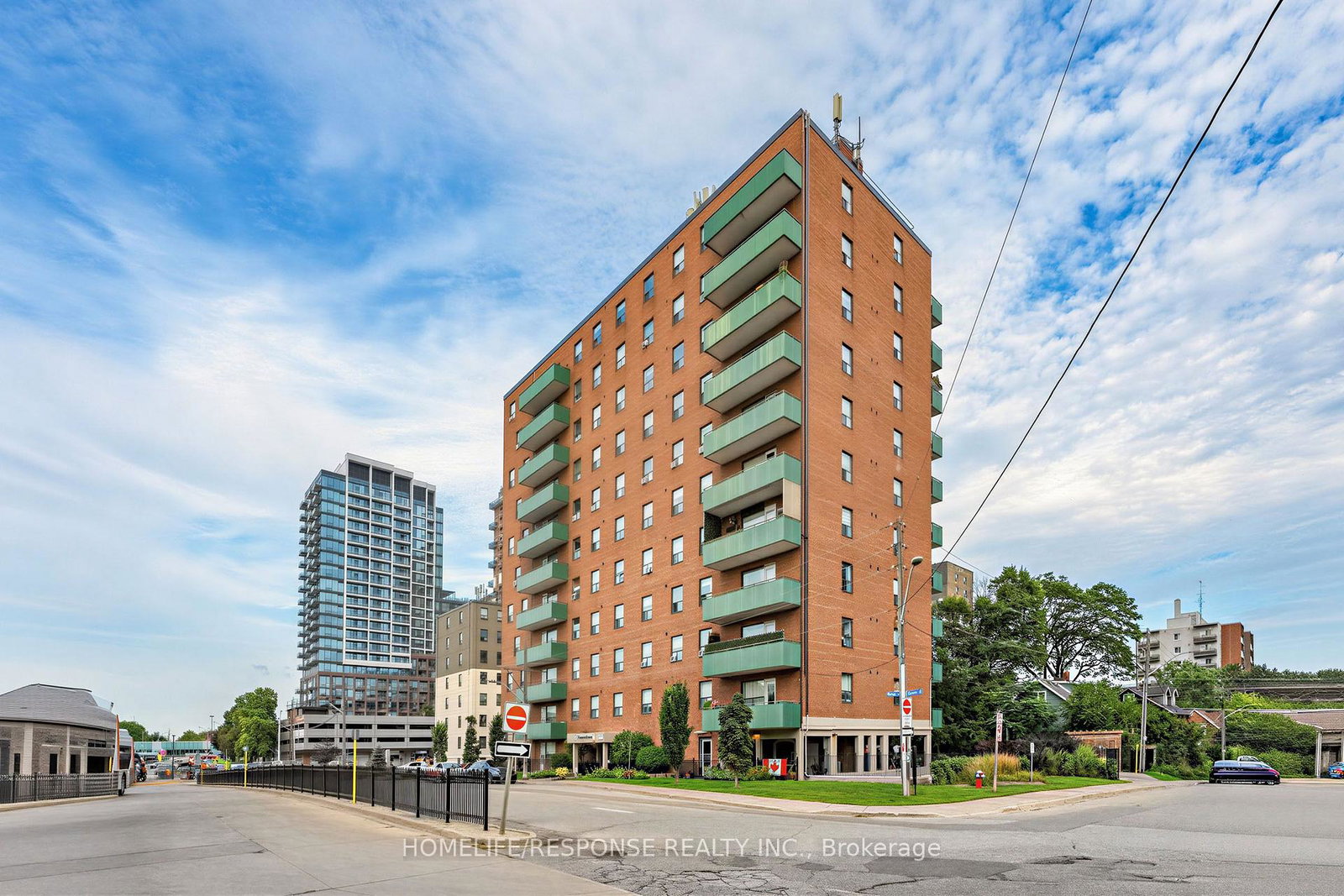 49-queen-street-e-mississauga-ontario-w13838826