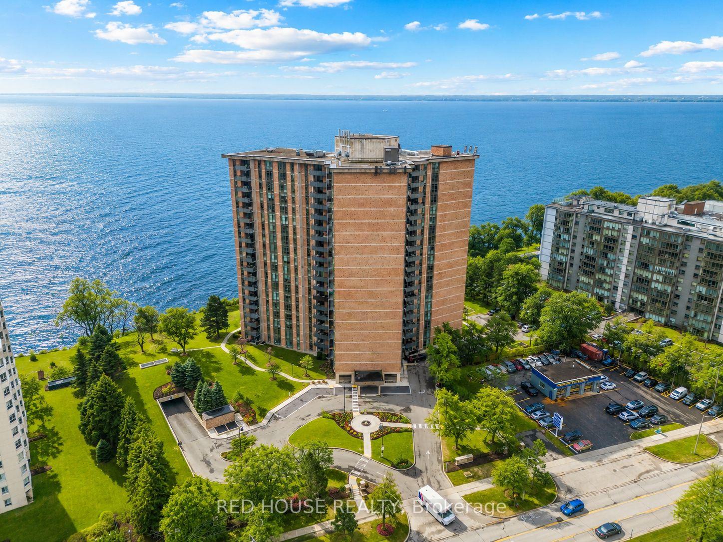 5250-lakeshore-road-burlington-ontario-w13838846