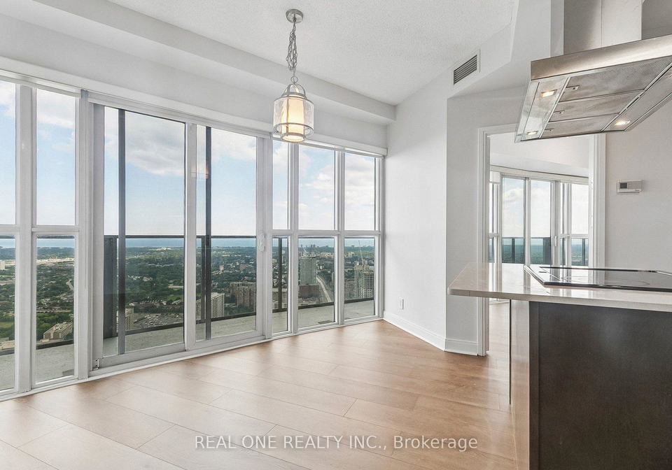 60-absolute-avenue-mississauga-ontario-w13838992