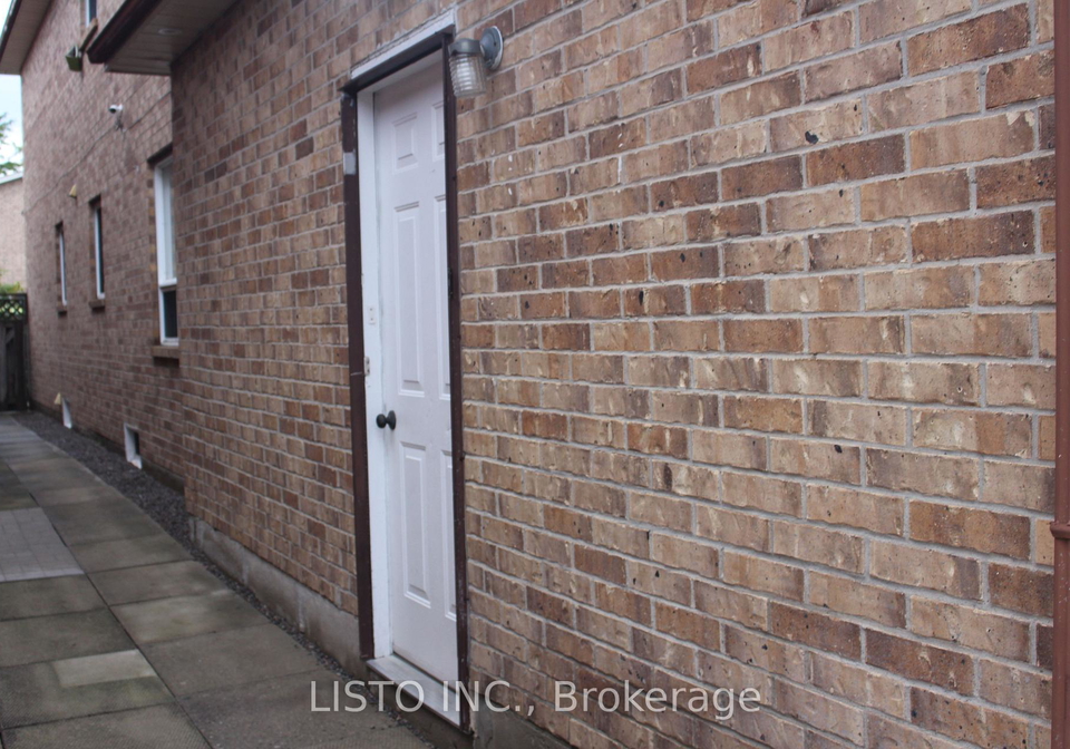 63-ebby-avenue-brampton-ontario-w13839076