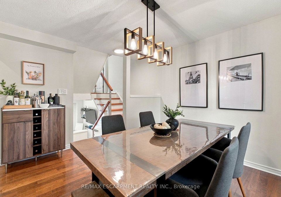 371-bronte-street-s-milton-ontario-w13839302