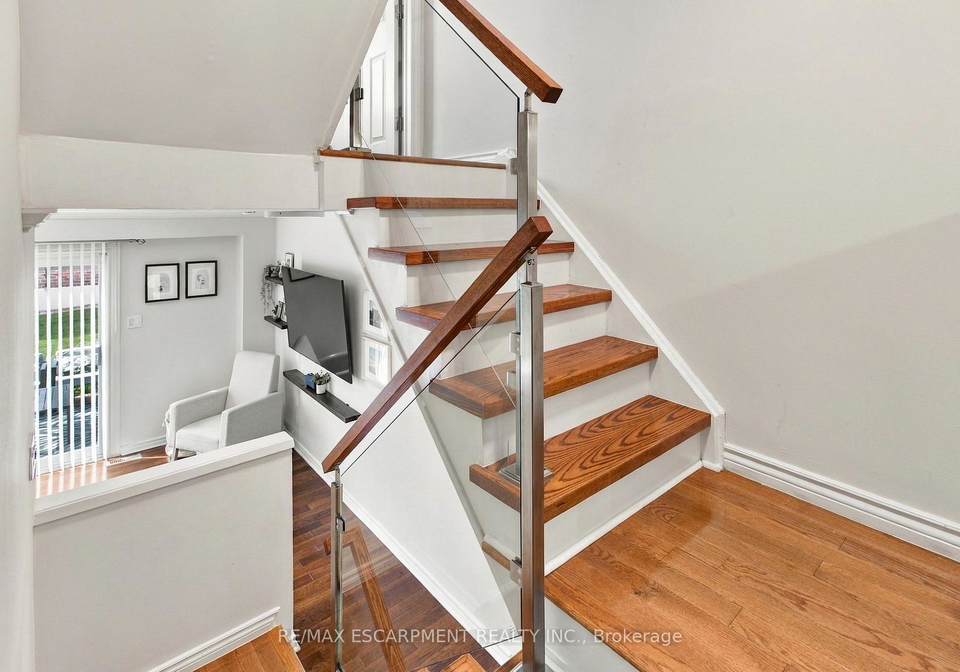 371-bronte-street-s-milton-ontario-w13839302