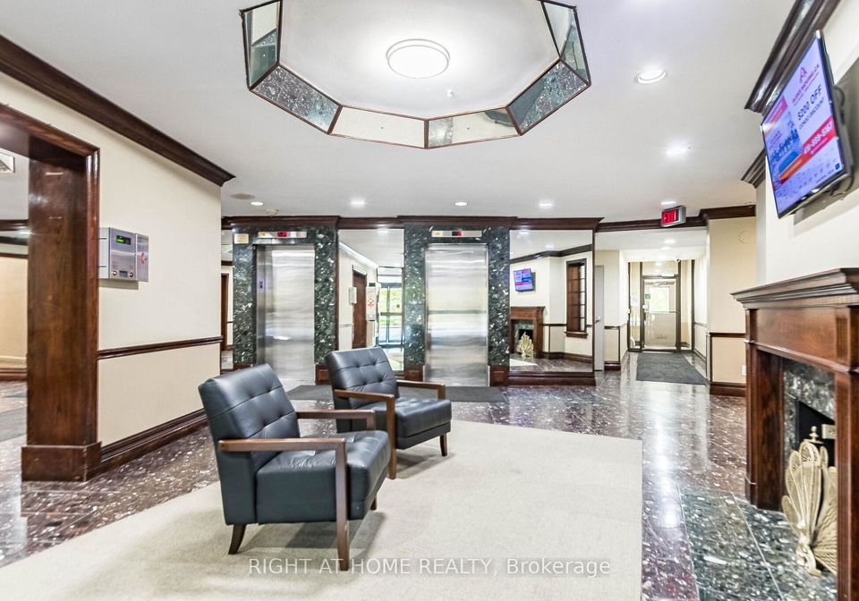 627-the-west-mall-toronto-etobicoke-ontario-w13839346