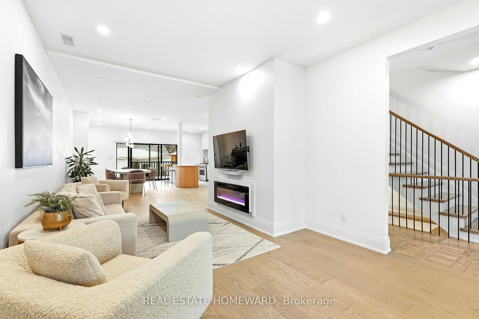 234-pearson-avenue-toronto-toronto-ontario-w13839418