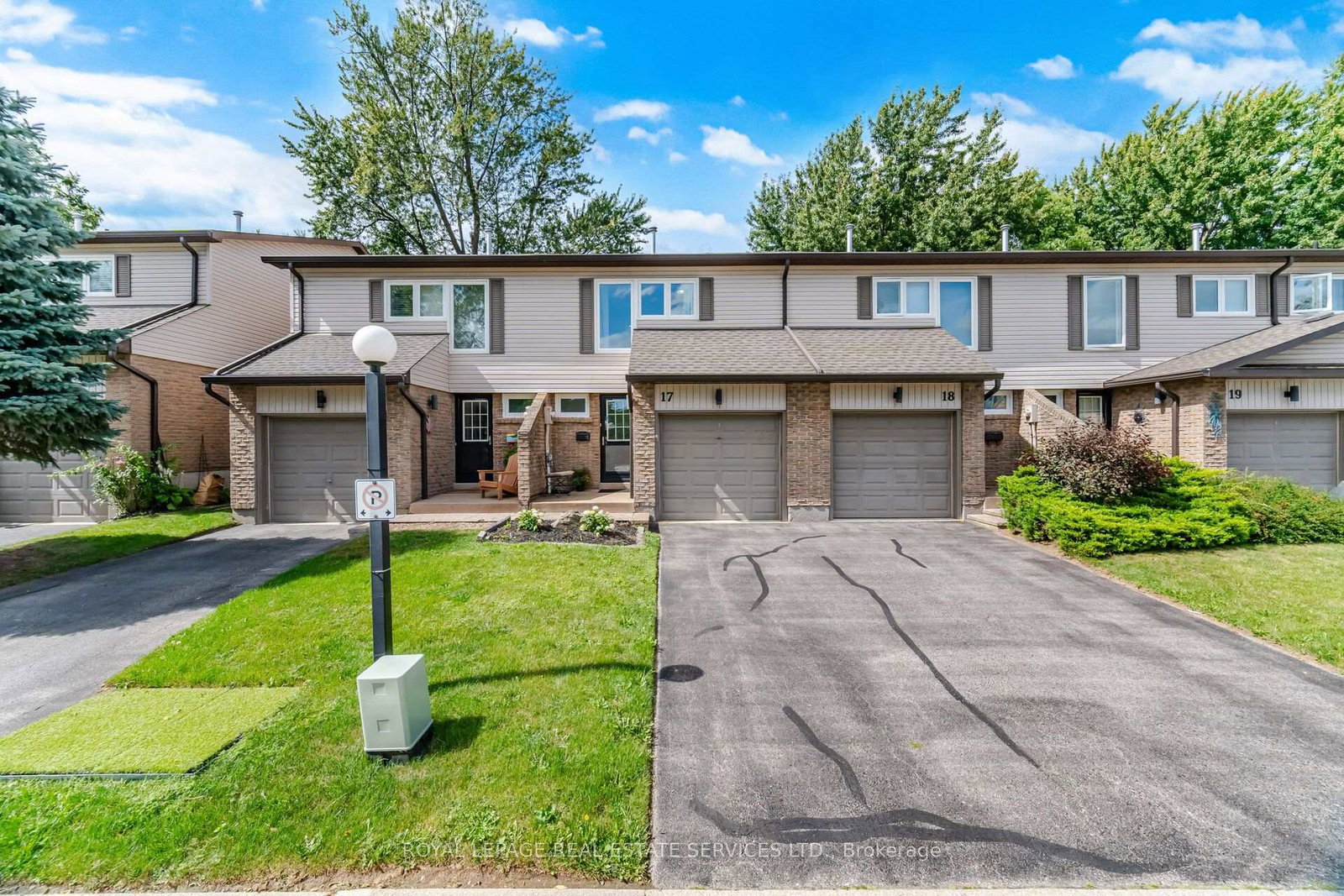 2411-sovereign-street-oakville-ontario-w13839694
