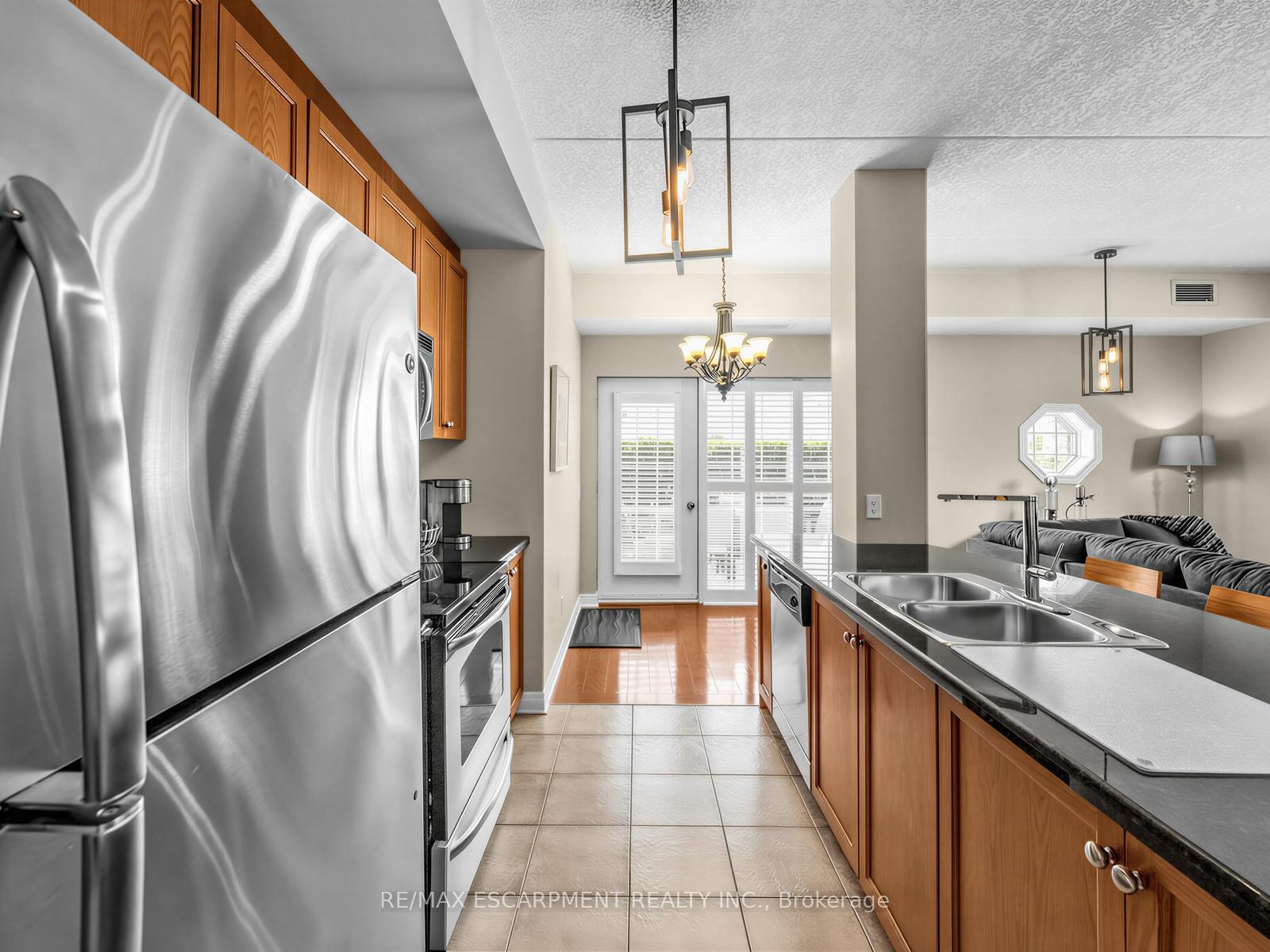 1379-costigan-road-milton-ontario-w13839866