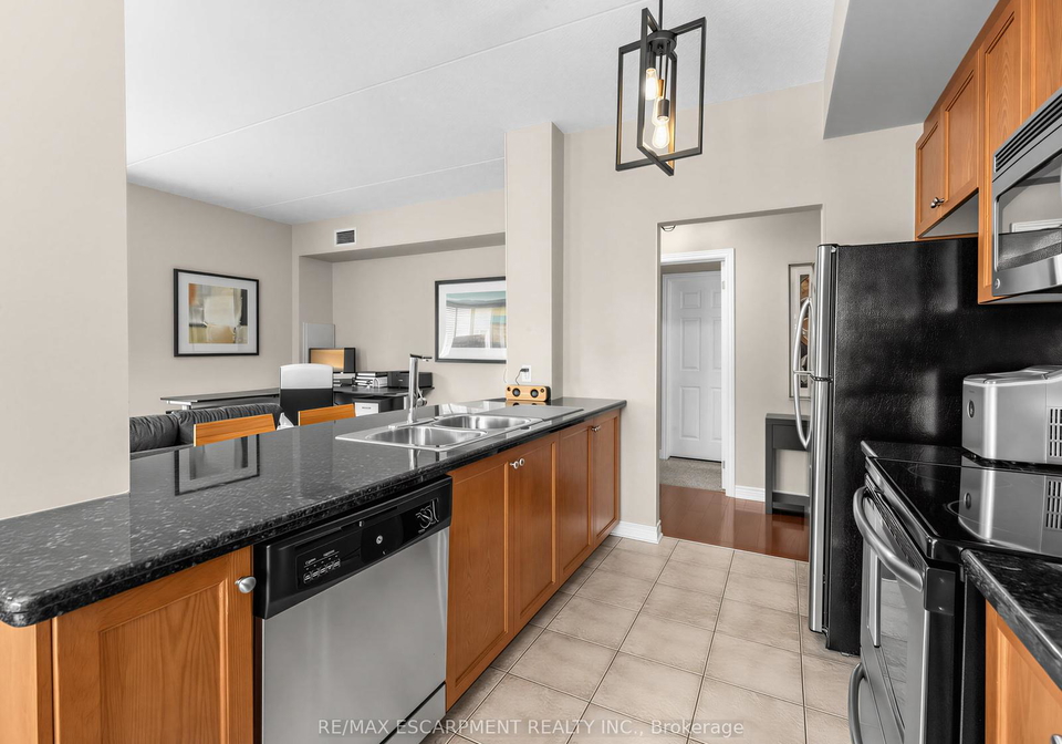1379-costigan-road-milton-ontario-w13839866