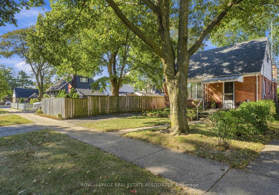 68-gair-drive-toronto-etobicoke-ontario-w13839902