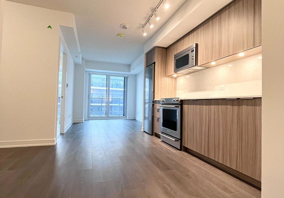 30-samuel-wood-way-toronto-etobicoke-ontario-w13840652