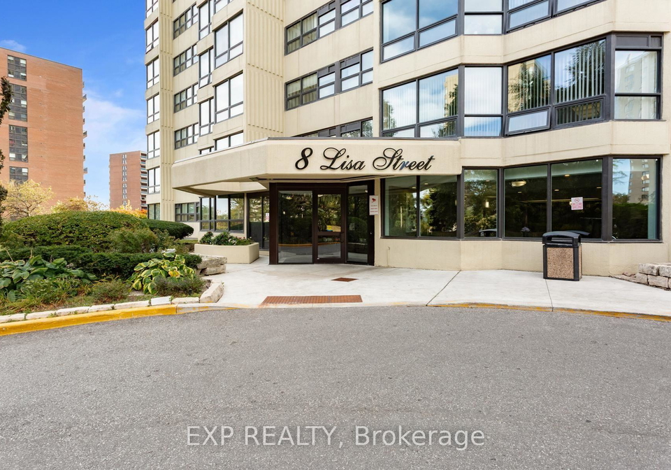 8-lisa-street-e-brampton-ontario-w13840866