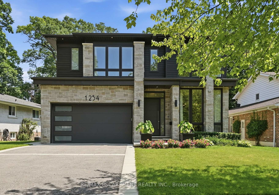 1254-bramblewood-lane-mississauga-ontario-w13840898