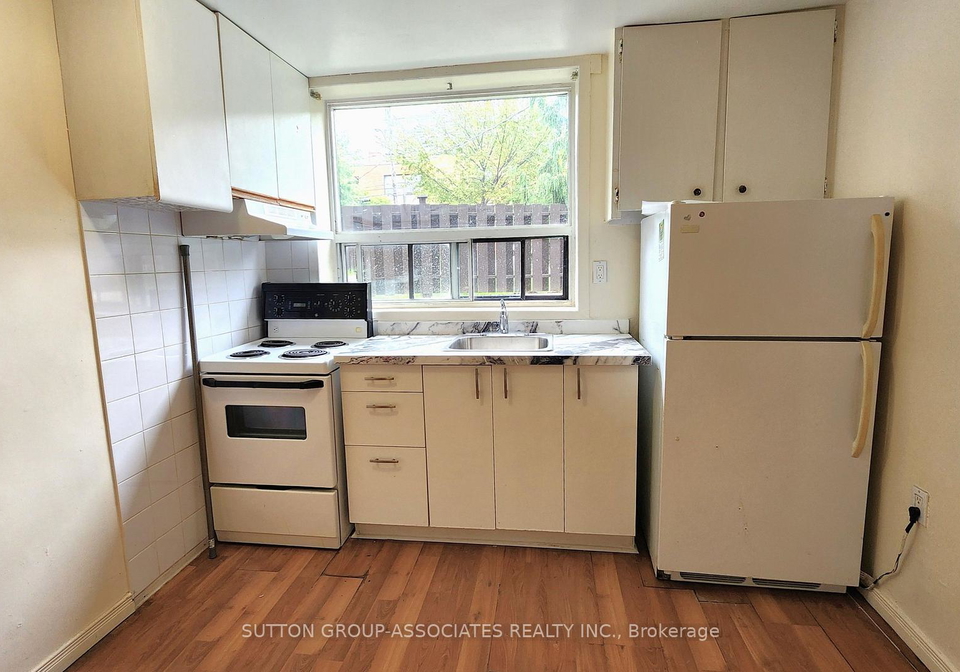 3-greenbrook-drive-toronto-north-york-ontario-w13841348