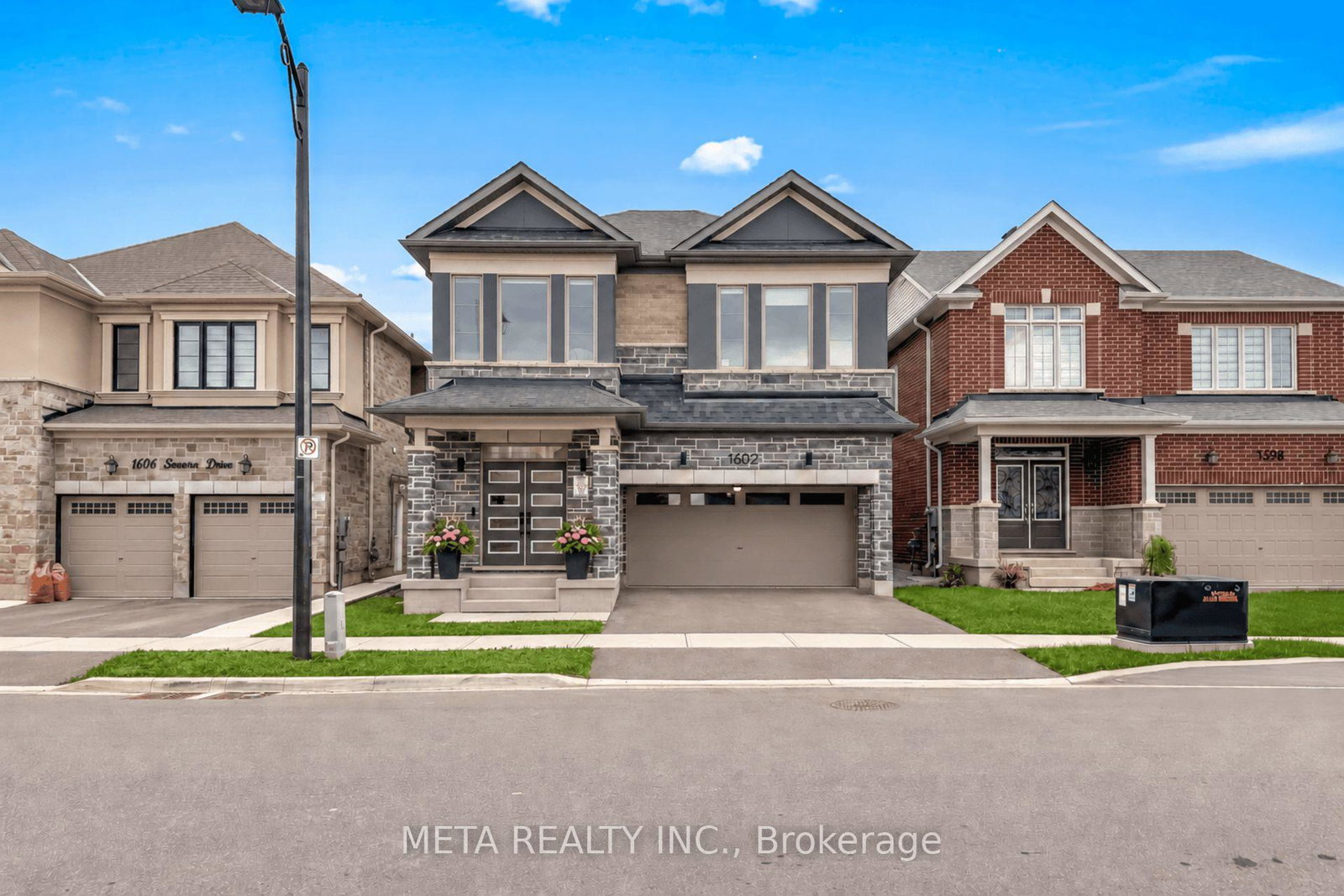 1602-severn-drive-milton-ontario-w13841456