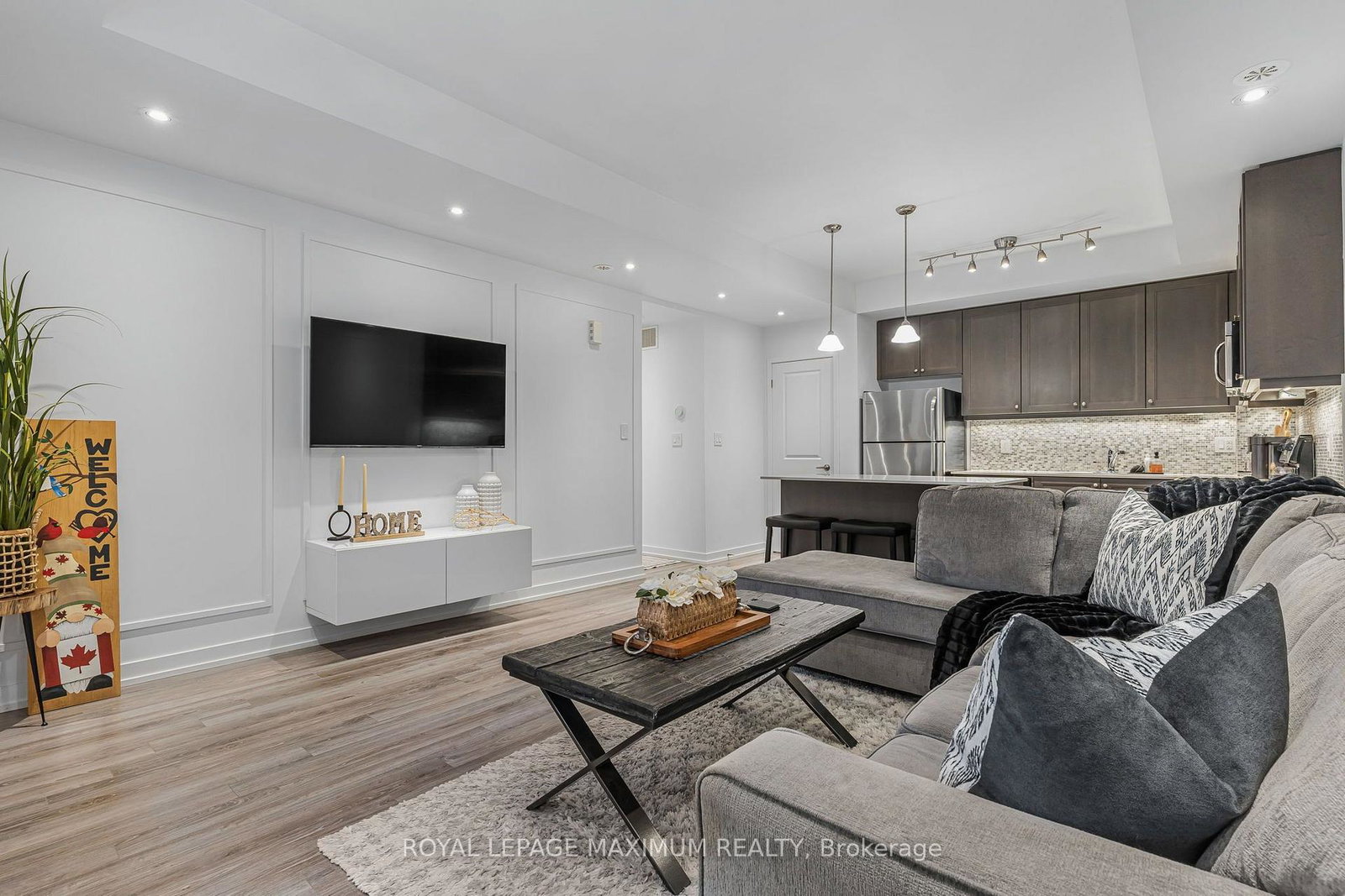 867-wilson-avenue-toronto-york-ontario-w13841960