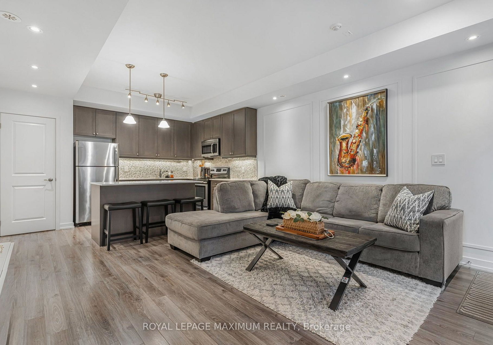867-wilson-avenue-toronto-york-ontario-w13841960