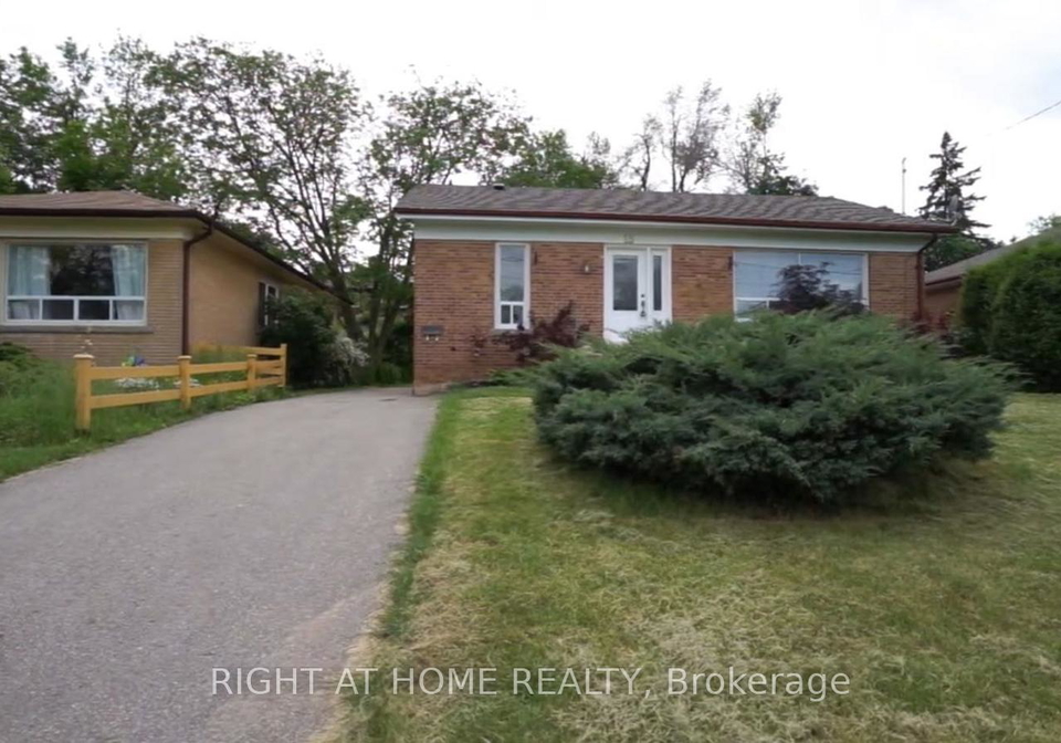 15-elizabeth-street-halton-hills-ontario-w13842076