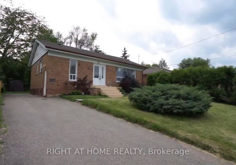15-elizabeth-street-halton-hills-ontario-w13842076