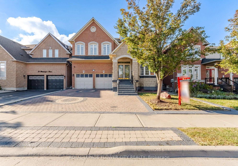 4-castle-mountain-drive-brampton-ontario-w13842246